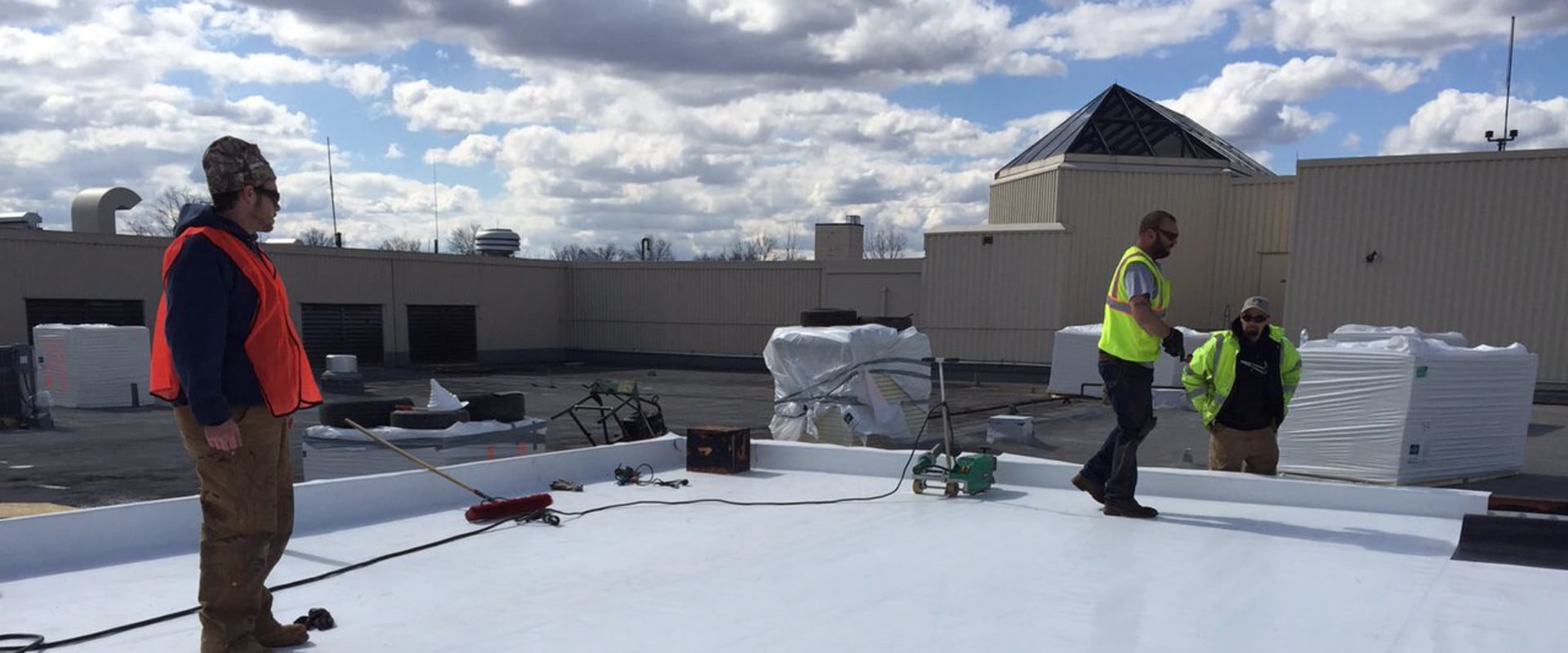 Single-ply membrane roofs: A Comprehensive Guide